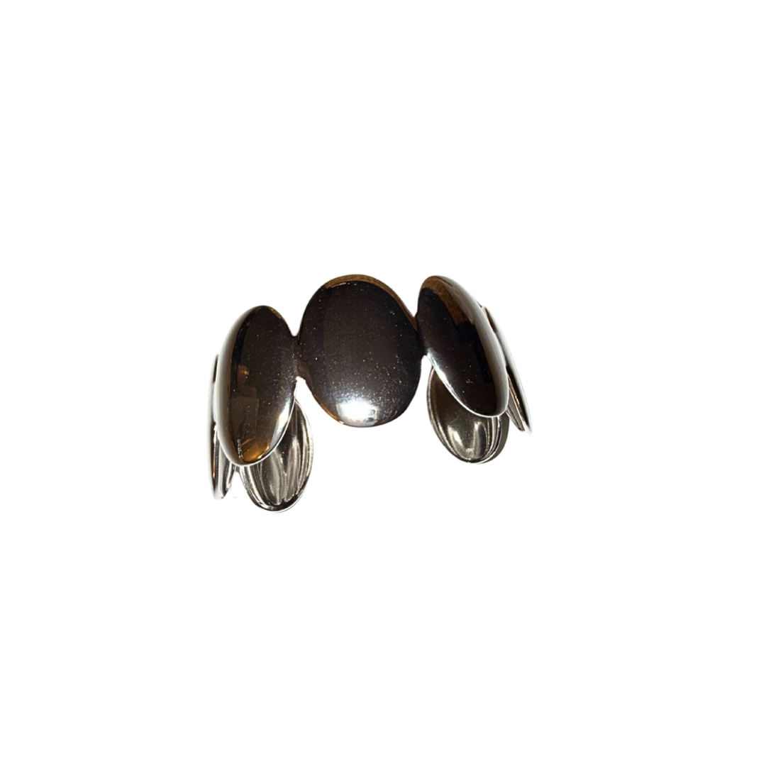 “OUTSIDE” CUFF